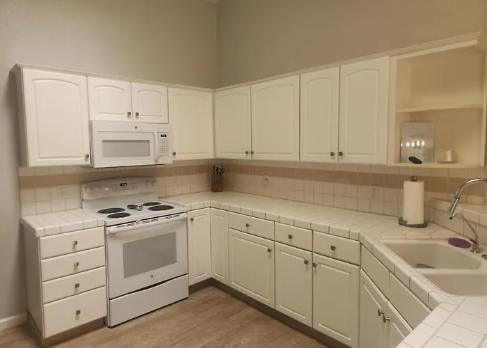 Paradise With King Bed & For The Family * Lake Havasu City